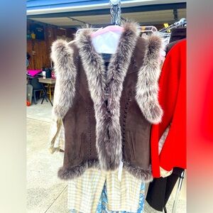 DAMSELLE NEW YORK BROWN GREY FAUX MINK FUR VEST  ~ Size L-- NWOT